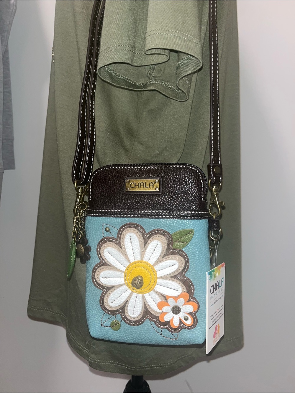 NWT Chala Women's Blue Daisy Crossbody Bag